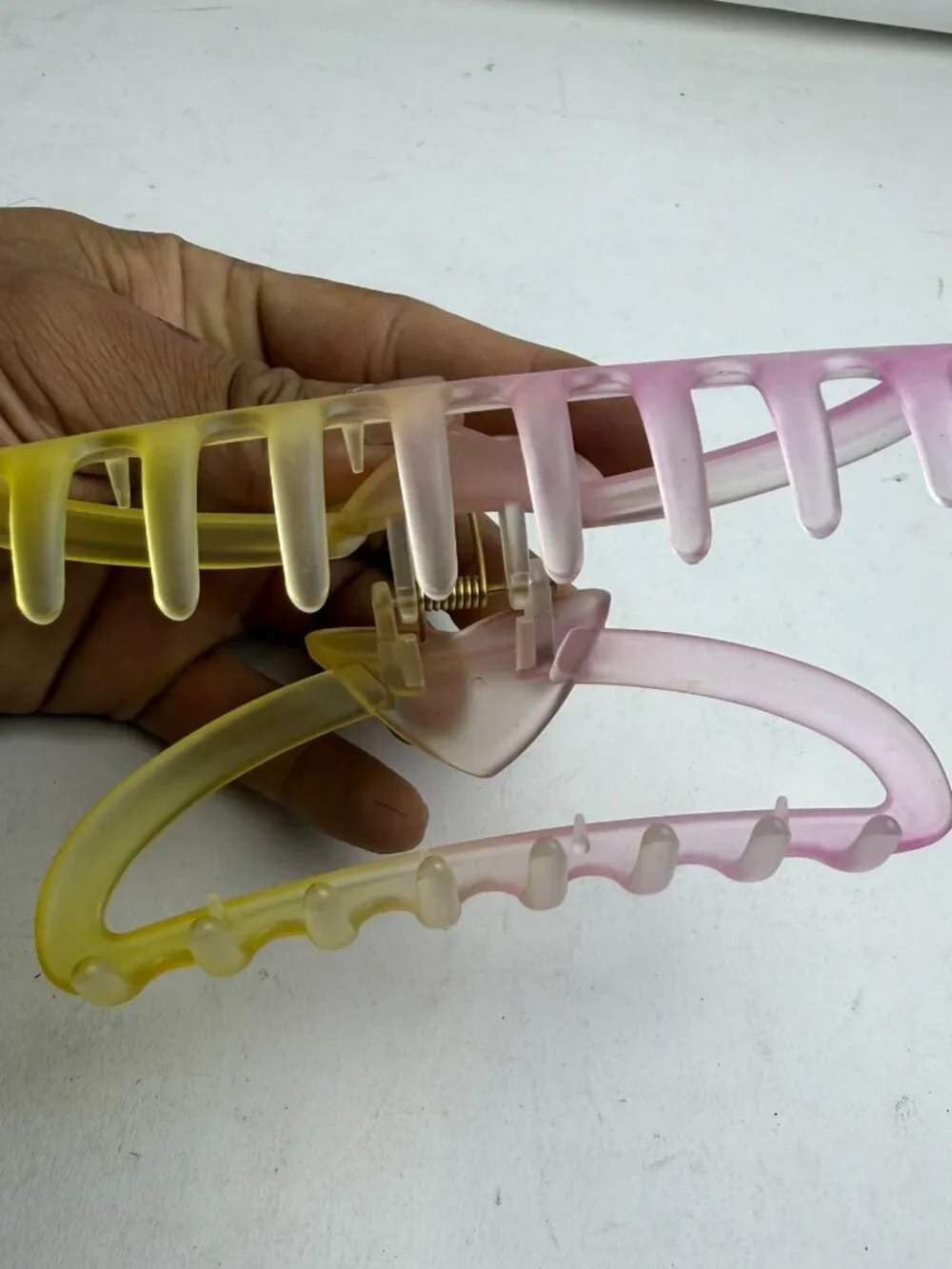Matte Ombre Pink & Yellow Heart Claw Clip Large Hair Jaw Clip 5